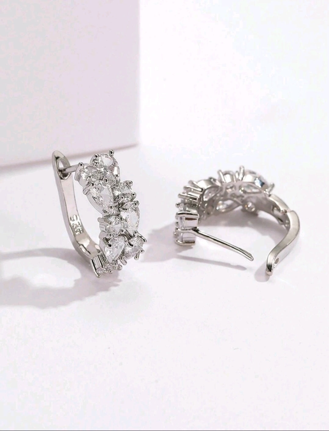 Isabella Earrings