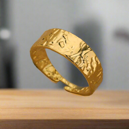 Golden Whisper